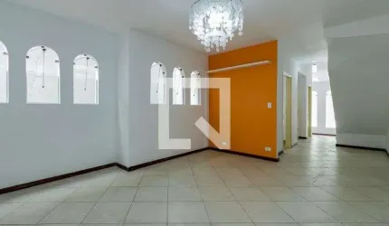 Casa para Aluguel - Campo Belo, 3 Quartos,  200 m² - São Paulo