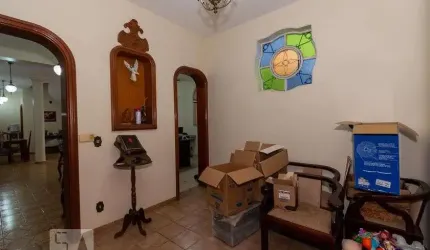 Casa para Aluguel - Parque Industrial Paulista, 6 Quartos,  650 m² - Goiânia