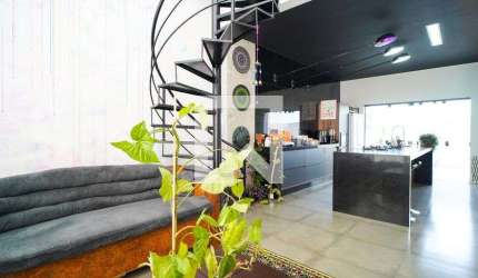 Casa para Aluguel - Jardim Eucaliptos, 2 Quartos,  160 m² - Sorocaba