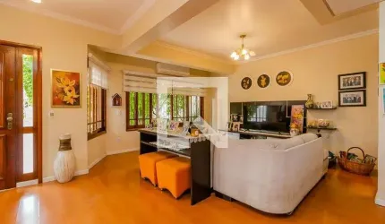 Casa para Aluguel - Partenon, 3 Quartos,  220 m² - Porto Alegre