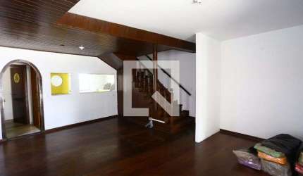 Casa para Aluguel - Vila Sônia, 3 Quartos,  200 m² - São Paulo
