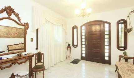 Casa para Aluguel - Santa Cecília, 4 Quartos,  1000 m² - Porto Alegre