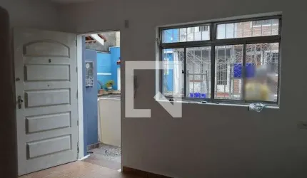 Casa para Aluguel - Cambuci, 2 Quartos,  70 m² - São Paulo