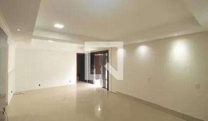 Casa para Aluguel - Campo Grande, 3 Quartos,  200 m² - Rio de Janeiro