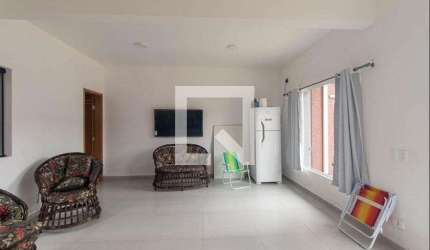 Casa para Aluguel - Fazendinha, 2 Quartos,  150 m² - Curitiba