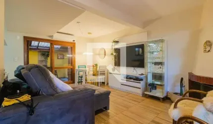 Casa para Aluguel - Espírito Santo, 3 Quartos,  154 m² - Porto Alegre