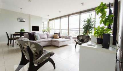 Apartamento para Aluguel - Três Figueiras, 4 Quartos,  140 m² - Porto Alegre