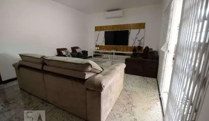 Casa para Aluguel - Jardim Guanabara, 4 Quartos,  500 m² - Rio de Janeiro