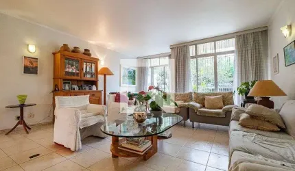 Casa para Aluguel - Vila Madalena, 2 Quartos,  280 m² - São Paulo