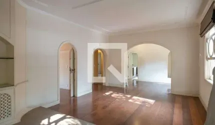 Casa para Aluguel - Aclimação, 2 Quartos,  323 m² - São Paulo