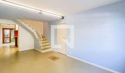 Casa para Aluguel - Jardim Éster Yolanda, 3 Quartos,  100 m² - São Paulo