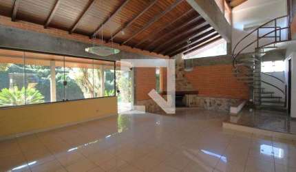 Casa para Aluguel - Interlagos, 3 Quartos,  340 m² - São Paulo
