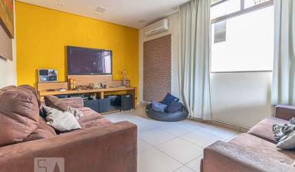 Casa para Aluguel - Concórdia, 3 Quartos,  300 m² - Belo Horizonte