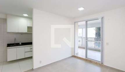Apartamento para Aluguel - Panamby, 2 Quartos,  70 m² - São Paulo