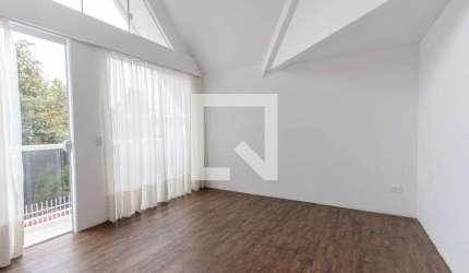 Casa para Aluguel - Campo Comprido , 2 Quartos,  140 m² - Curitiba