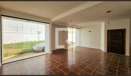 Casa para Aluguel - Jardim Campo Grande, 3 Quartos,  192 m² - São Paulo