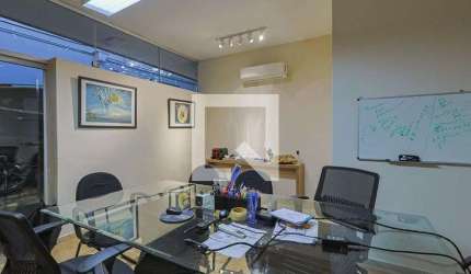 Casa para Aluguel - Santo Antônio, 8 Quartos,  440 m² - Belo Horizonte