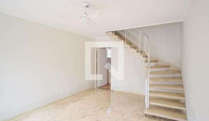 Casa para Aluguel - Pari, 2 Quartos,  157 m² - São Paulo