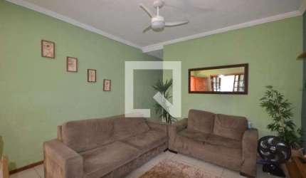 Casa para Aluguel - Jardim Sulacap, 2 Quartos,  150 m² - Rio de Janeiro