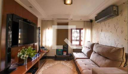 Casa para Aluguel - Sapopemba, 3 Quartos,  300 m² - São Paulo