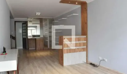 Casa para Aluguel - Bacacheri, 3 Quartos,  180 m² - Curitiba