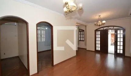 Casa para Aluguel - Irajá, 3 Quartos,  138 m² - Rio de Janeiro