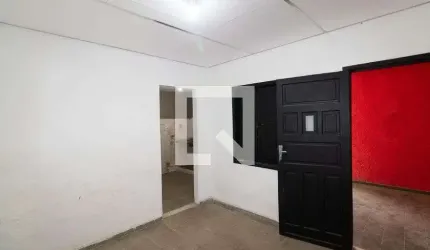 Casa para Aluguel - Campo Grande, 2 Quartos,  51 m² - Rio de Janeiro