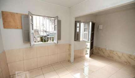 Casa para Aluguel - Piedade, 1 Quarto,  40 m² - Rio de Janeiro