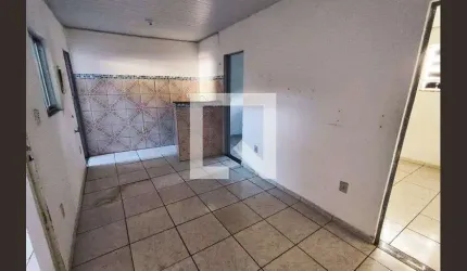 Casa para Aluguel - Piedade, 2 Quartos,  34 m² - Rio de Janeiro