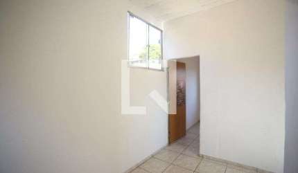 Casa para Aluguel - Salgado Filho, 2 Quartos,  30 m² - Belo Horizonte