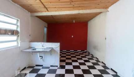 Casa para Aluguel - Sapopemba, 1 Quarto,  18 m² - São Paulo