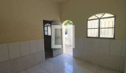 Casa para Aluguel - Quintino Bocaiúva, 2 Quartos,  80 m² - Rio de Janeiro