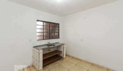 Casa para Aluguel - Sapopemba, 1 Quarto,  30 m² - São Paulo