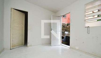 Casa para Aluguel - Santa Cruz, 1 Quarto,  30 m² - Belo Horizonte