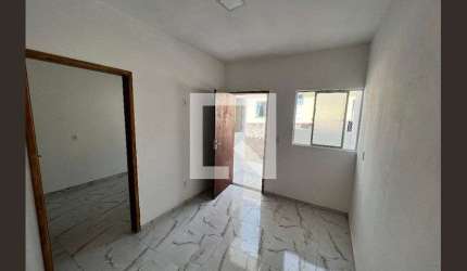 Casa para Aluguel - Piedade, 1 Quarto,  29 m² - Rio de Janeiro