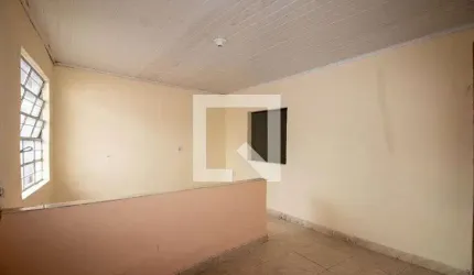 Casa para Aluguel - Jardim Carvalho, 1 Quarto,  30 m² - Porto Alegre