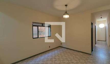 Casa para Aluguel - Jardim dos Comerciários, 2 Quartos,  53 m² - Belo Horizonte