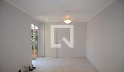 Apartamento para Aluguel - Cosmos, 2 Quartos,  42 m² - Rio de Janeiro