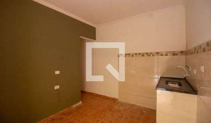 Casa para Aluguel - Jaraguá, 2 Quartos,  41 m² - São Paulo