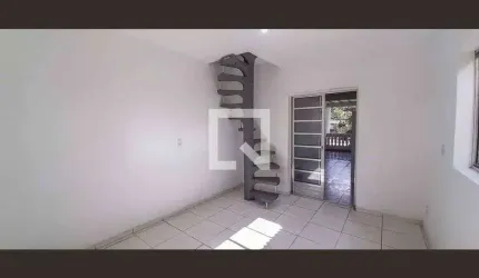 Casa para Aluguel - Santa Maria, 1 Quarto,  50 m² - Osasco