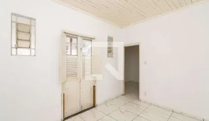 Casa para Aluguel - Olaria, 2 Quartos,  60 m² - Rio de Janeiro