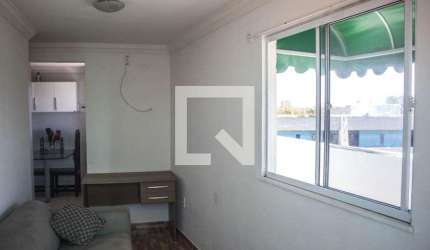 Casa para Aluguel - Piata, 1 Quarto,  61 m² - Salvador