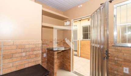 Kitnet / Stúdio para Aluguel - Madureira, 1 Quarto,  10 m² - Rio de Janeiro