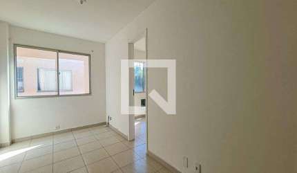 Apartamento para Aluguel - Quintino Bocaiúva, 2 Quartos,  45 m² - Rio de Janeiro