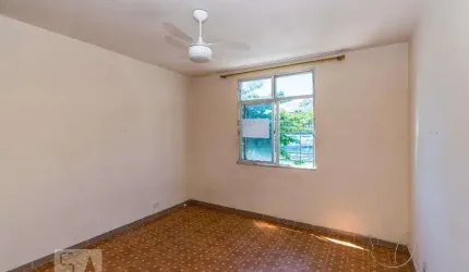 Apartamento para Aluguel - Olaria, 2 Quartos,  52 m² - Rio de Janeiro