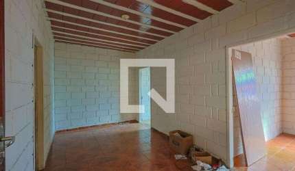Casa para Aluguel - Santa Efigênia, 2 Quartos,  60 m² - Belo Horizonte