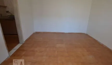 Kitnet / Stúdio para Aluguel - Olaria, 1 Quarto,  30 m² - Rio de Janeiro