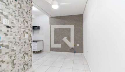 Casa para Aluguel - Vila Jacuí, 2 Quartos,  60 m² - São Paulo