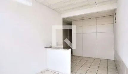 Casa para Aluguel - Pompéia, 2 Quartos,  70 m² - Belo Horizonte