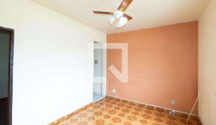 Casa para Aluguel - Campo Grande, 2 Quartos,  120 m² - Rio de Janeiro